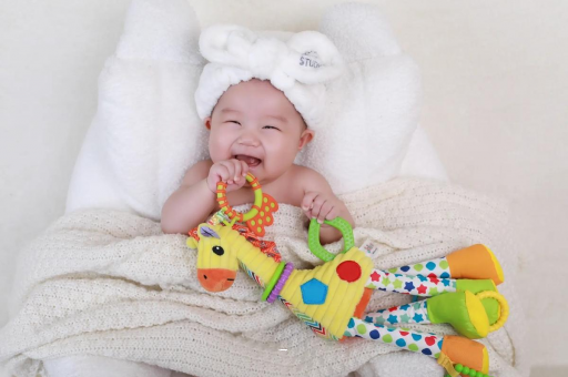 万宁2岁宝宝脸色发黄